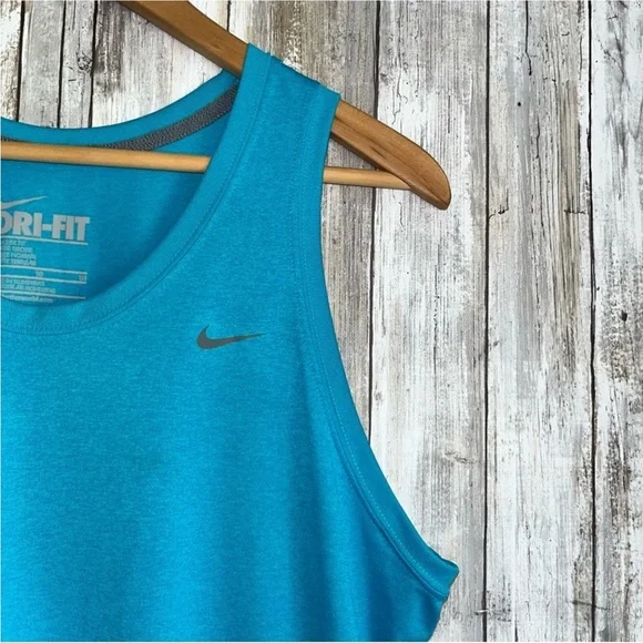 Nike Light Blue Tank - Picture 2 of 4